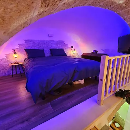 Lux Casa Vacanza * Mottola
